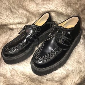Tuk creepers